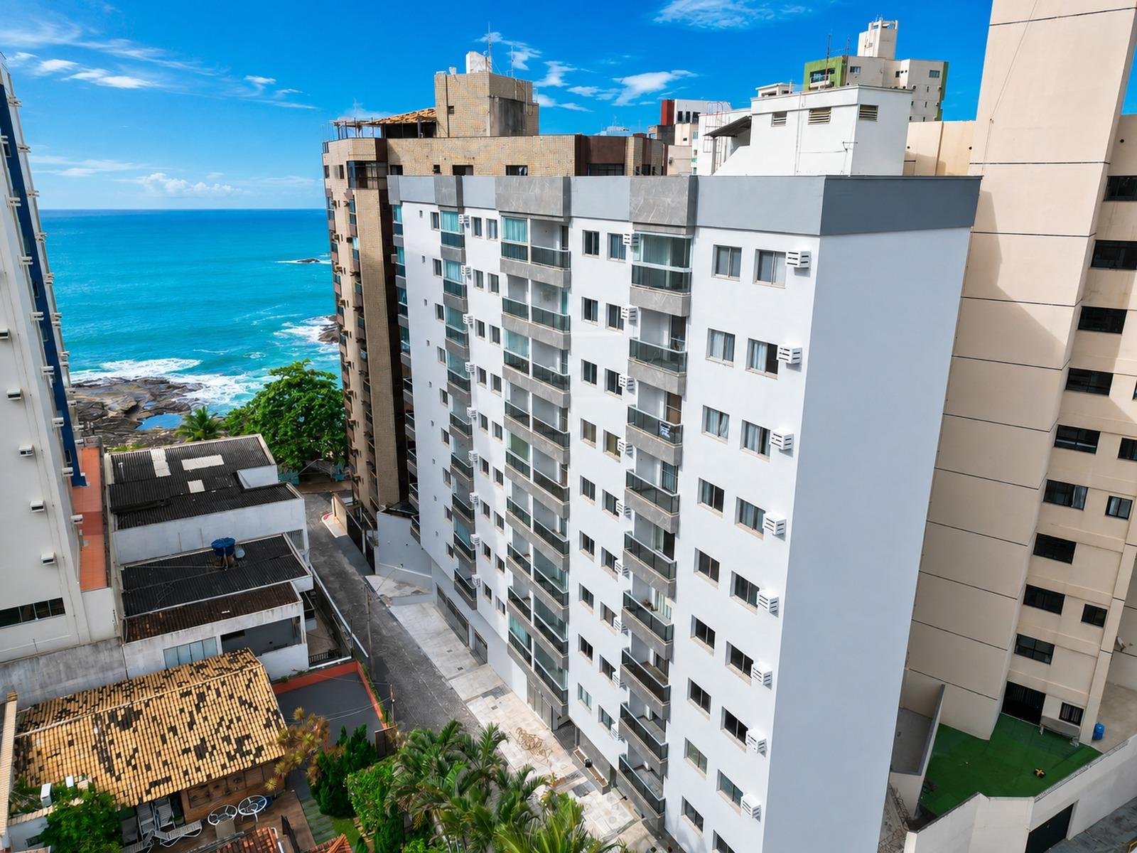 Edifício Príncipe Real apartamento de 2 quartos a venda vista para o mar na Praia das Virtudes Centro de Guarapari ES