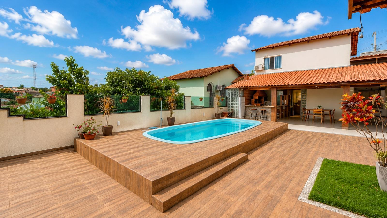 Casa Duplex 3 Quartos com Piscina e Churrasqueira à Venda em Itapebussu ? Guarapari