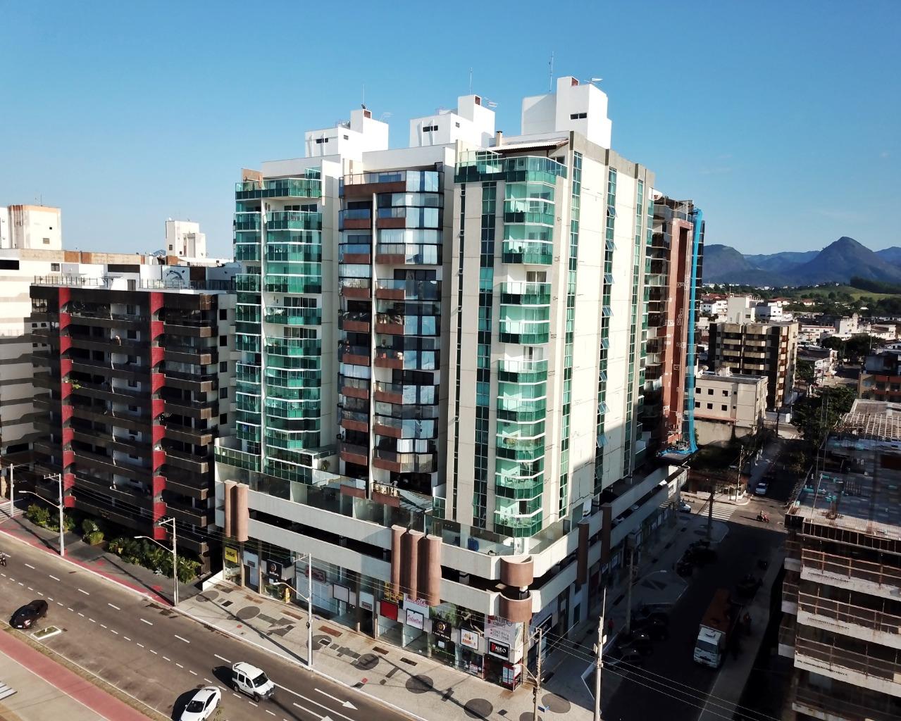 Edifício Residencial Shopping Beira Mar apartamento de 3 quartos a venda com lazer completo frente para o mar na Praia do Morro Guarapari ES