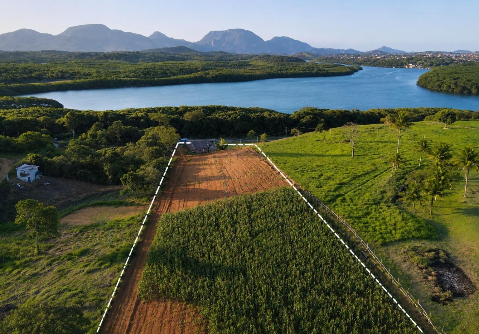Área 9.500m² com Vista para o Mar e Montanhas a 10 Min do Centro de Guarapari Ideal para Condomínio ou Loteamento