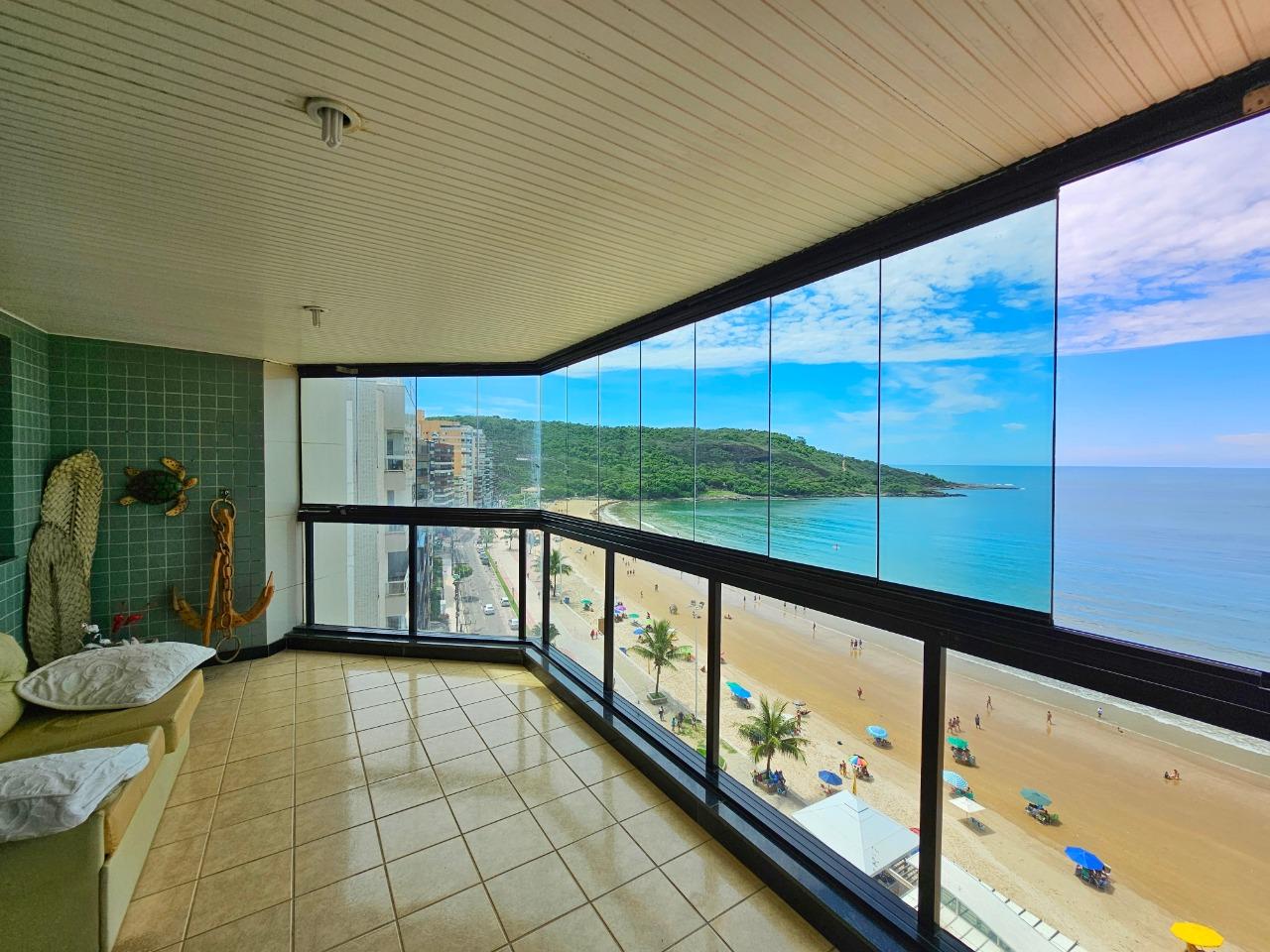 Cobertura duplex de 04 Qts com 02 vagas vista mar no canto nobre da Praia do Morro