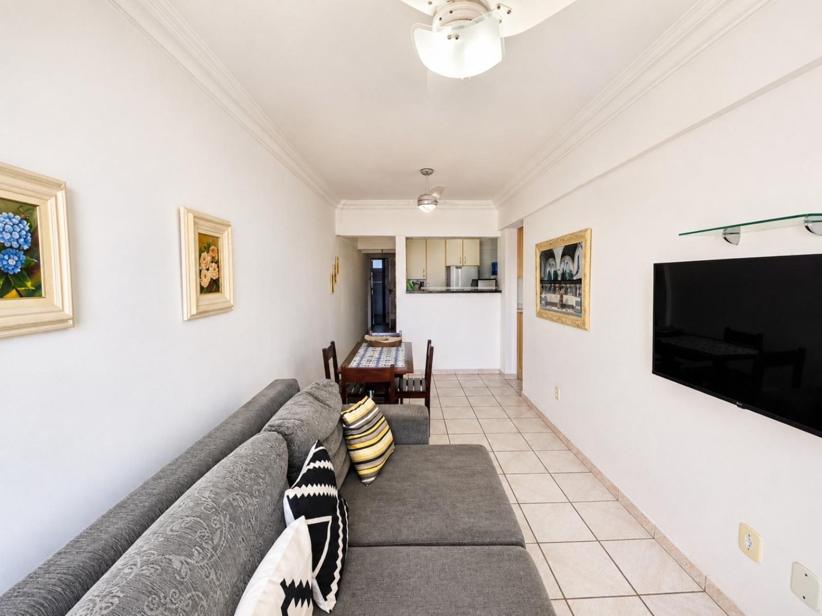 Apartamento à venda no Centro de Guarapari-ES: 1 quarto, 1 sala, 1 vaga de garagem, 55m² de área. Venha conferir!
