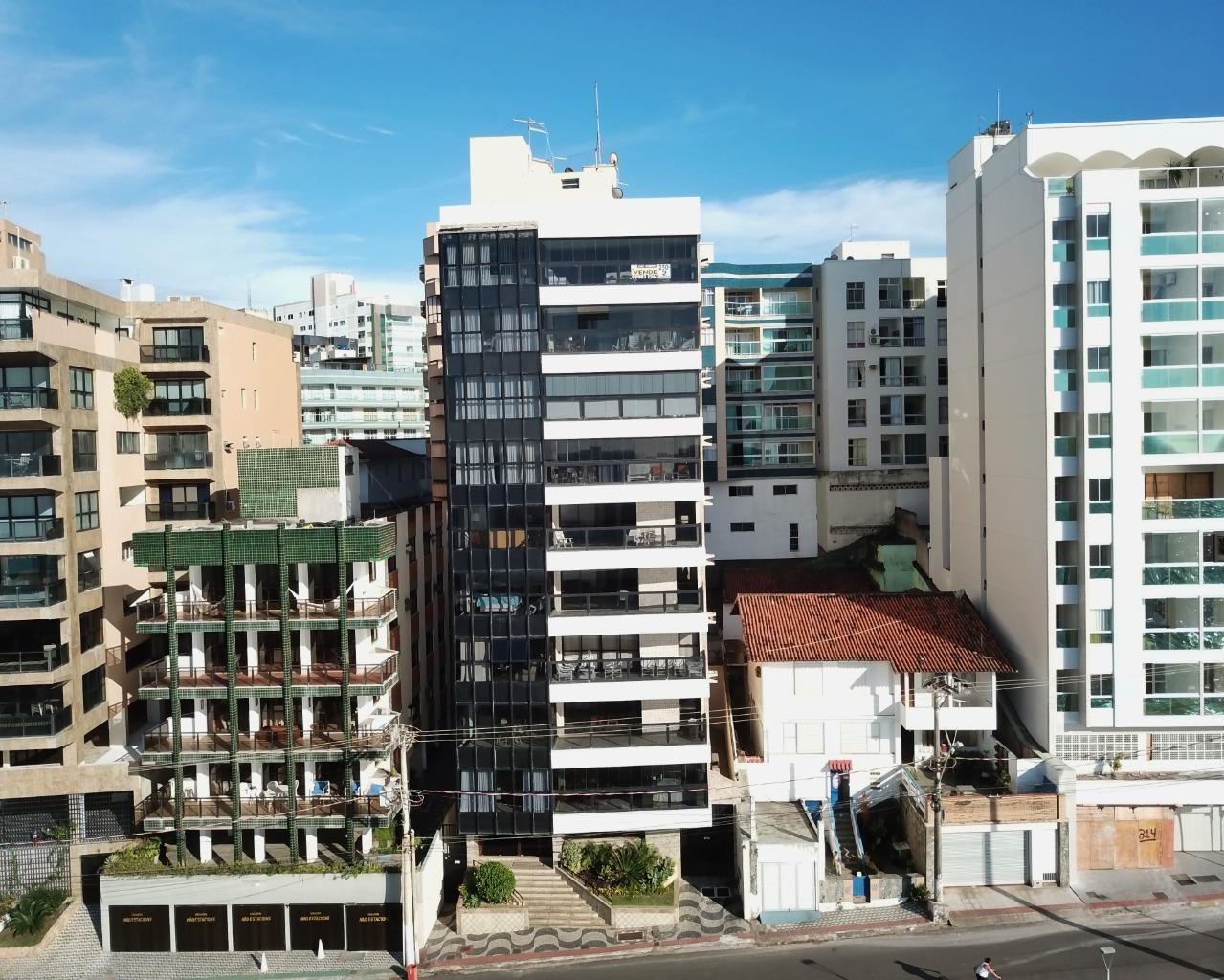 Edifício Juiz Pedro Guimaraes apartamento de 4 quartos a venda frente para o mar na Praia dos Namorados Centro de Guarapari ES