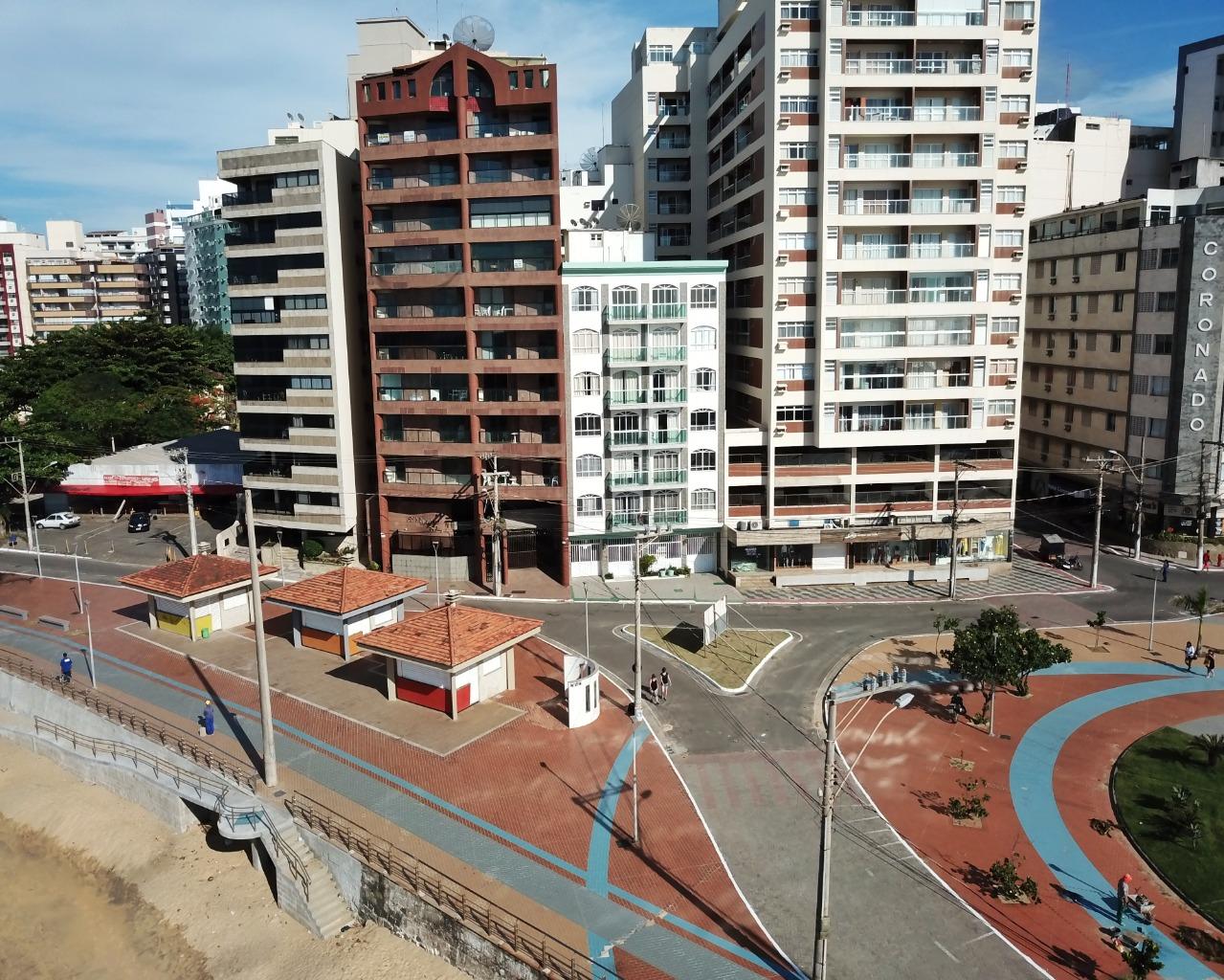 Edifício Raymond Martel Apartamento 2 quartos a venda na Praia da areia Preta Castanheira Centro de Guarapari ES