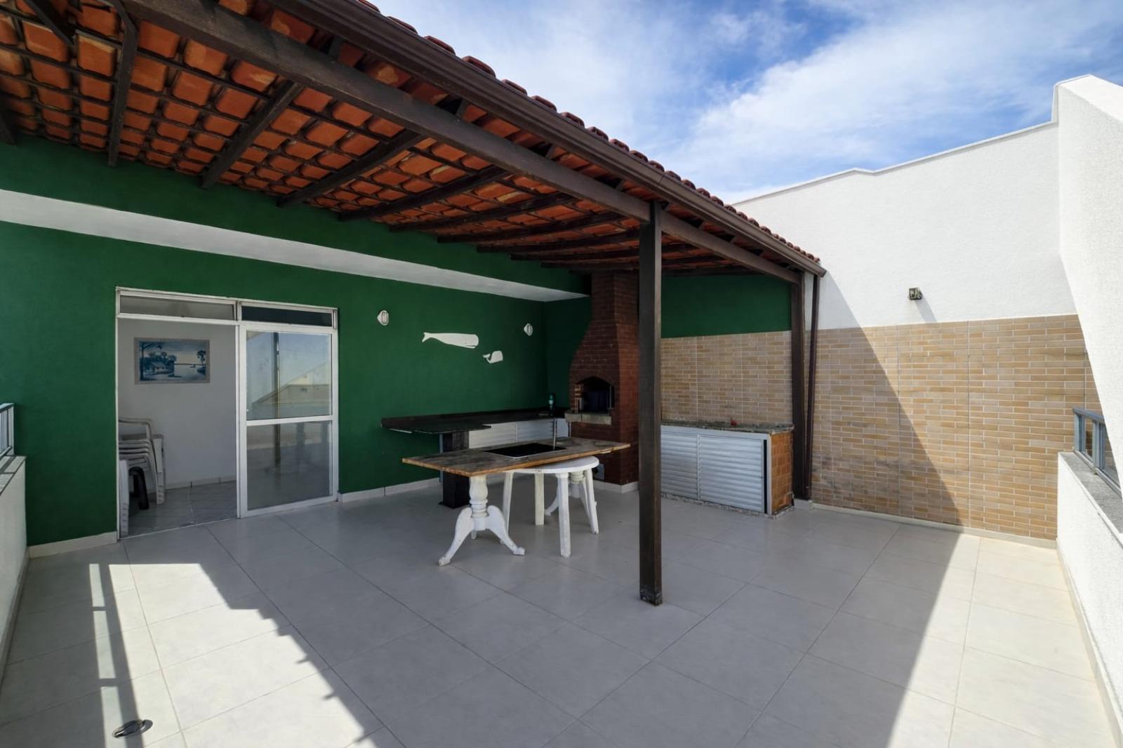 Cobertura à venda na Praia do Morro, Guarapari-ES: 4 quartos, 1 suíte, 3 salas, 2 vagas de garagem, 220m² de área.