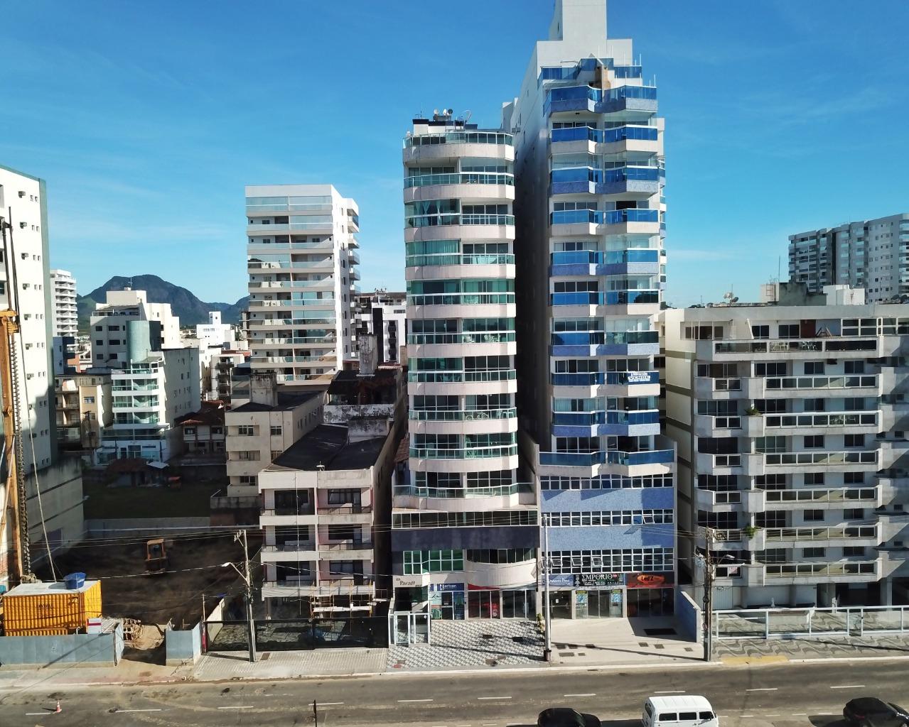 Edifício Parati apartamento de 3 quartos a venda, frente para o mar na Praia do Morro Guarapari ES
