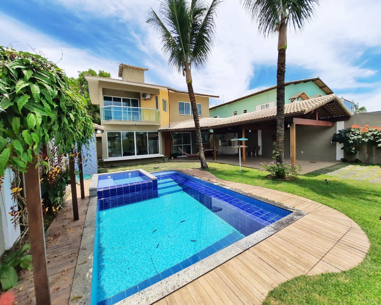 Casa duplex de 4 quartos a venda, 500m² com lazer completo em Nova Guarapari-ES