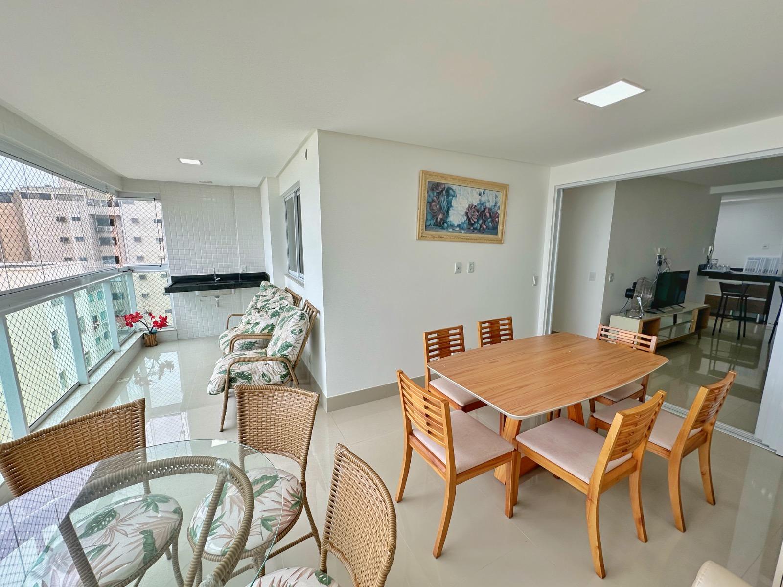 Apartamento à venda na Praia do Morro, Guarapari-ES: 3 quartos, 1 suíte, 1 sala, 2 banheiros, 2 vagas de garagem, 102,30 m².
