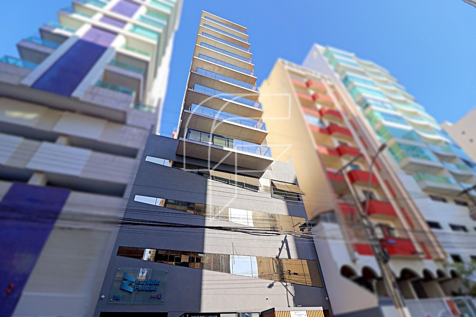 Venda de Apartamento de 2 Quartos no Centro de Guarapari-ES: 1 suite, 2 salas, 2 banheiros, 1 vaga, 68,20 m². Confira!