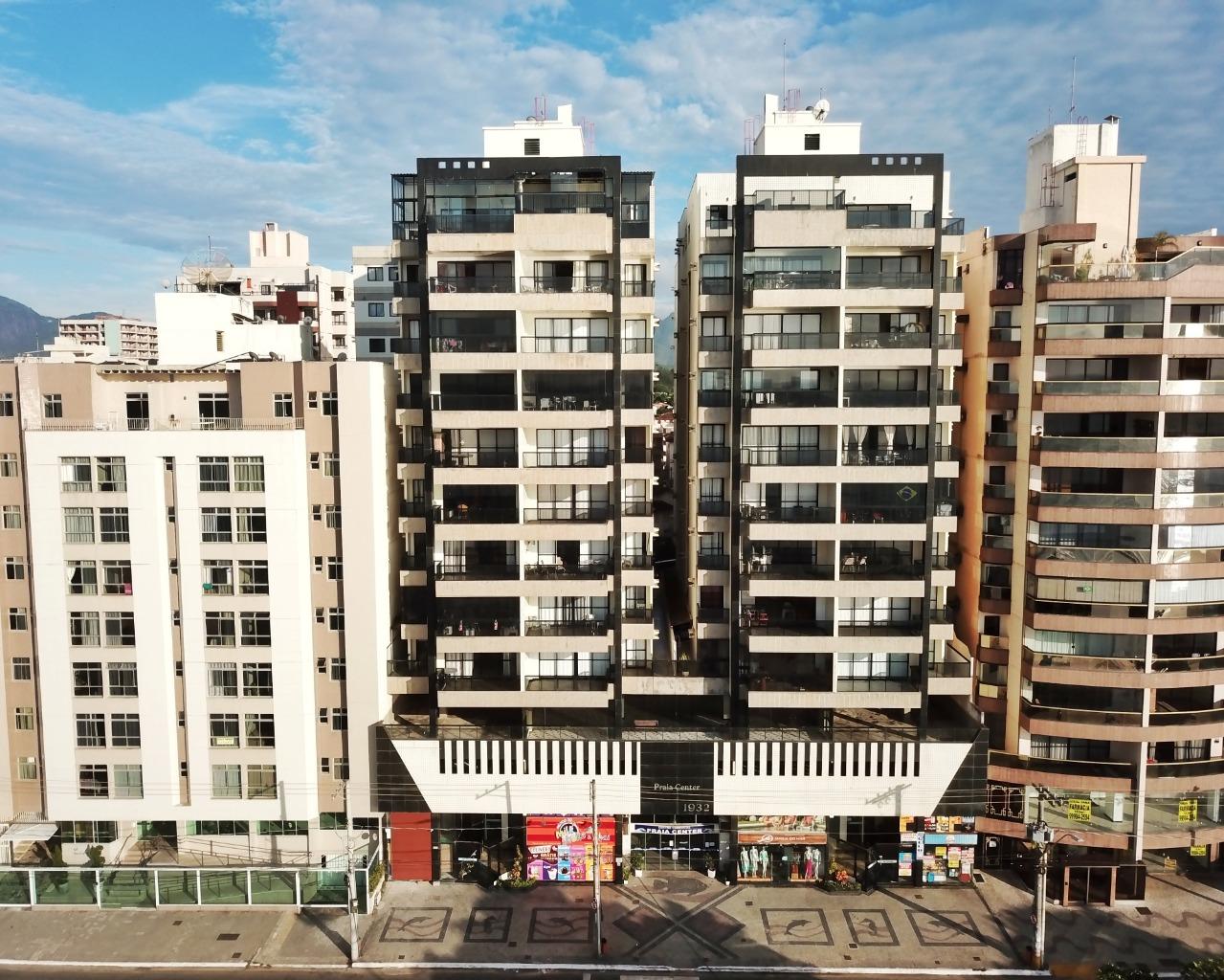 Edifício Residencial Cristina apartamento de 3 quartos a venda no Praia Center frente para o mar na Praia do Morro Guarapari ES