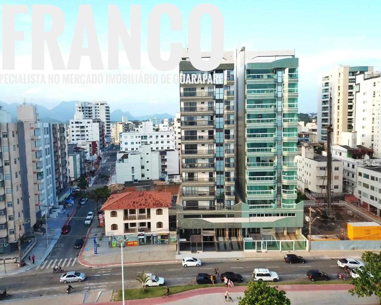 Edifício Andre Guion apartamento de 4 quartos a venda, frente para o mar na Praia do Morro Guarapari ES