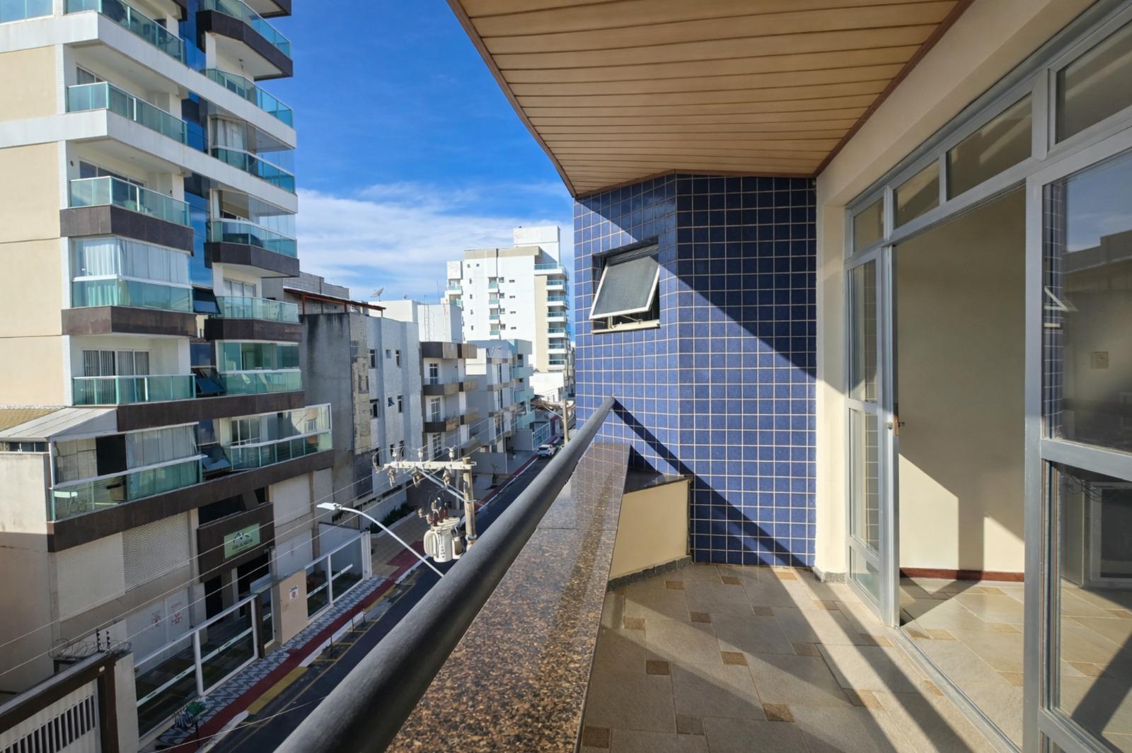 Cobertura de luxo na Praia do Morro, Guarapari-ES: 4 quartos, 1 suíte, 3 salas, garagem e 160m² de área!