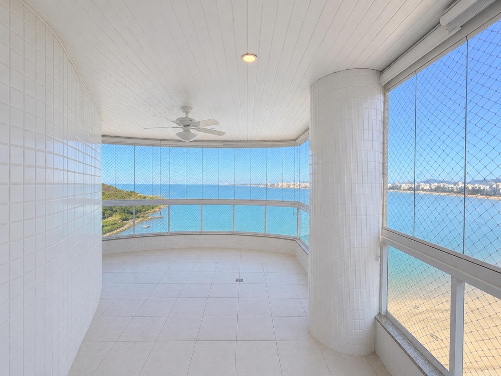 Apartamento a venda frente mar da Praia do Morro em Guarapari-ES, 4 quartos + DCE, 2 suítes, 2 salas, 2 vagas de garagem, 115m².