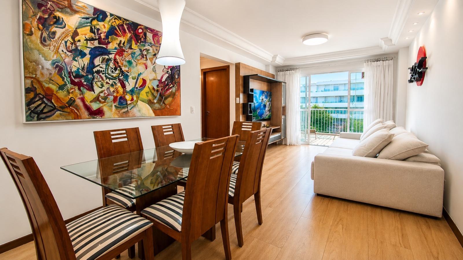 Apartamento Garden à venda no Centro de Guarapari-ES: 2 Suites , 1 quarto reversível, 1 sala, 3 banheiros, 123m² de área!