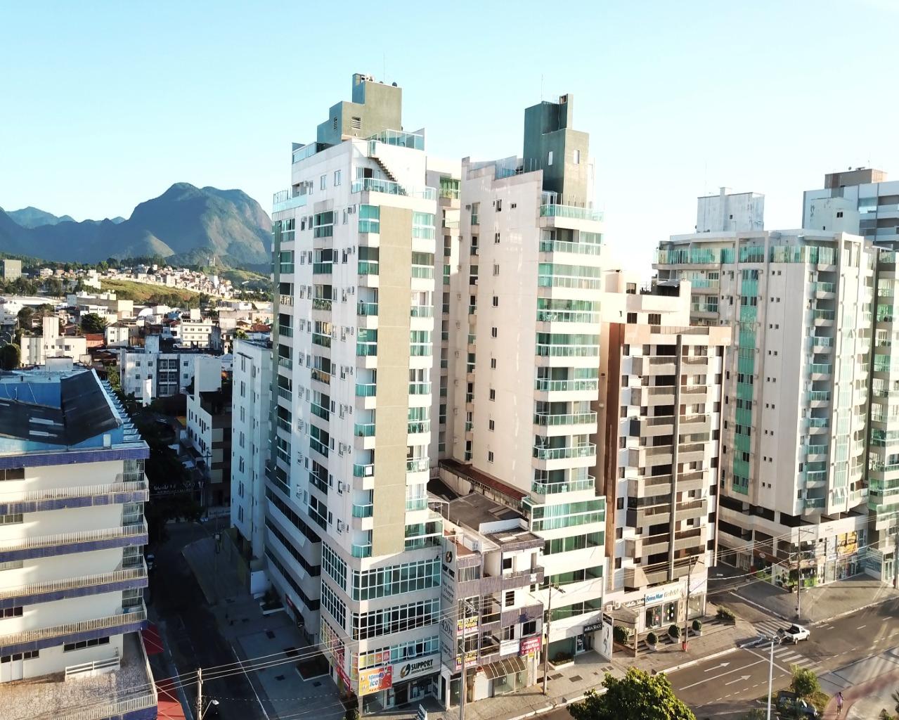 Edifício Falak apartamento de 3 quartos a venda frente para o mar na Praia do Morro Guarapari ES