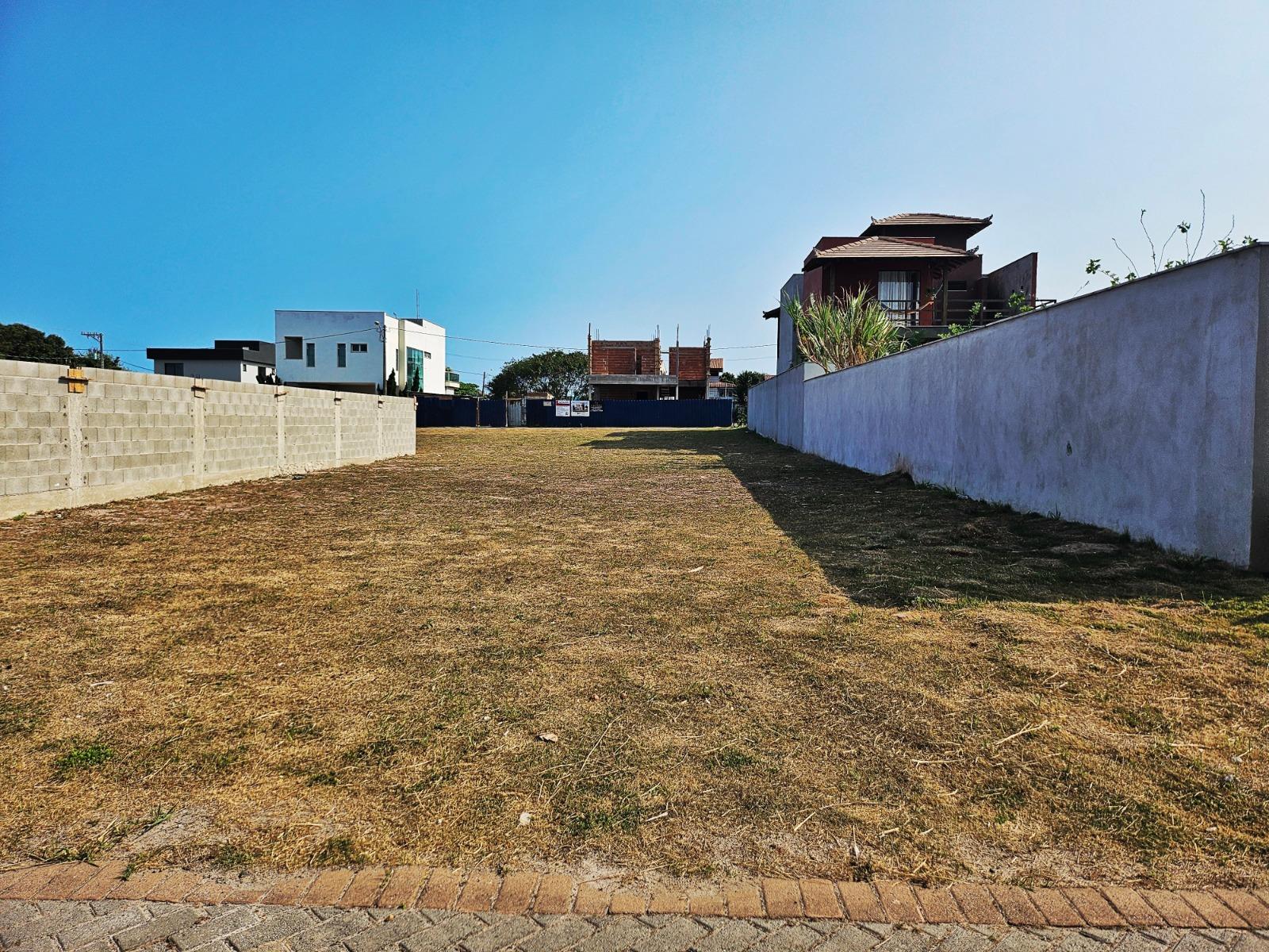 Terreno em Condomínio - Oportunidade no condomínio Mar D'u Ler em Guarapari